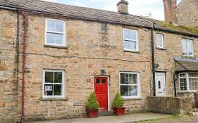 Mary'S Cottage